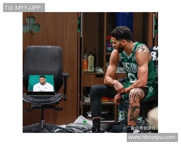 杰森塔图姆如何在NBA赛场上展现领袖风范与超凡实力